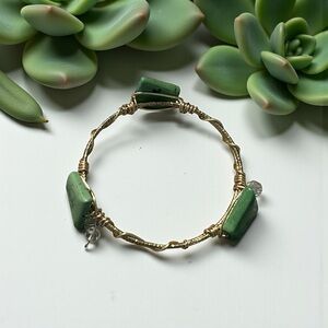 Elegant Green and Gold Bracelet
